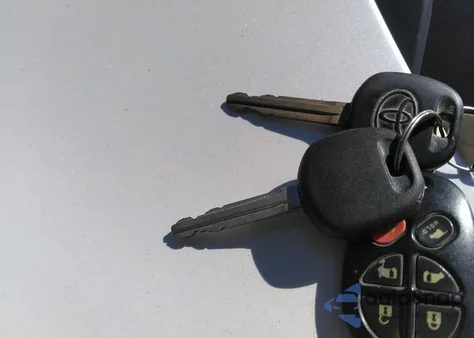 2007 Toyota Sienna Xle from USA, damaged, VIN 5TDZK22C57S090127